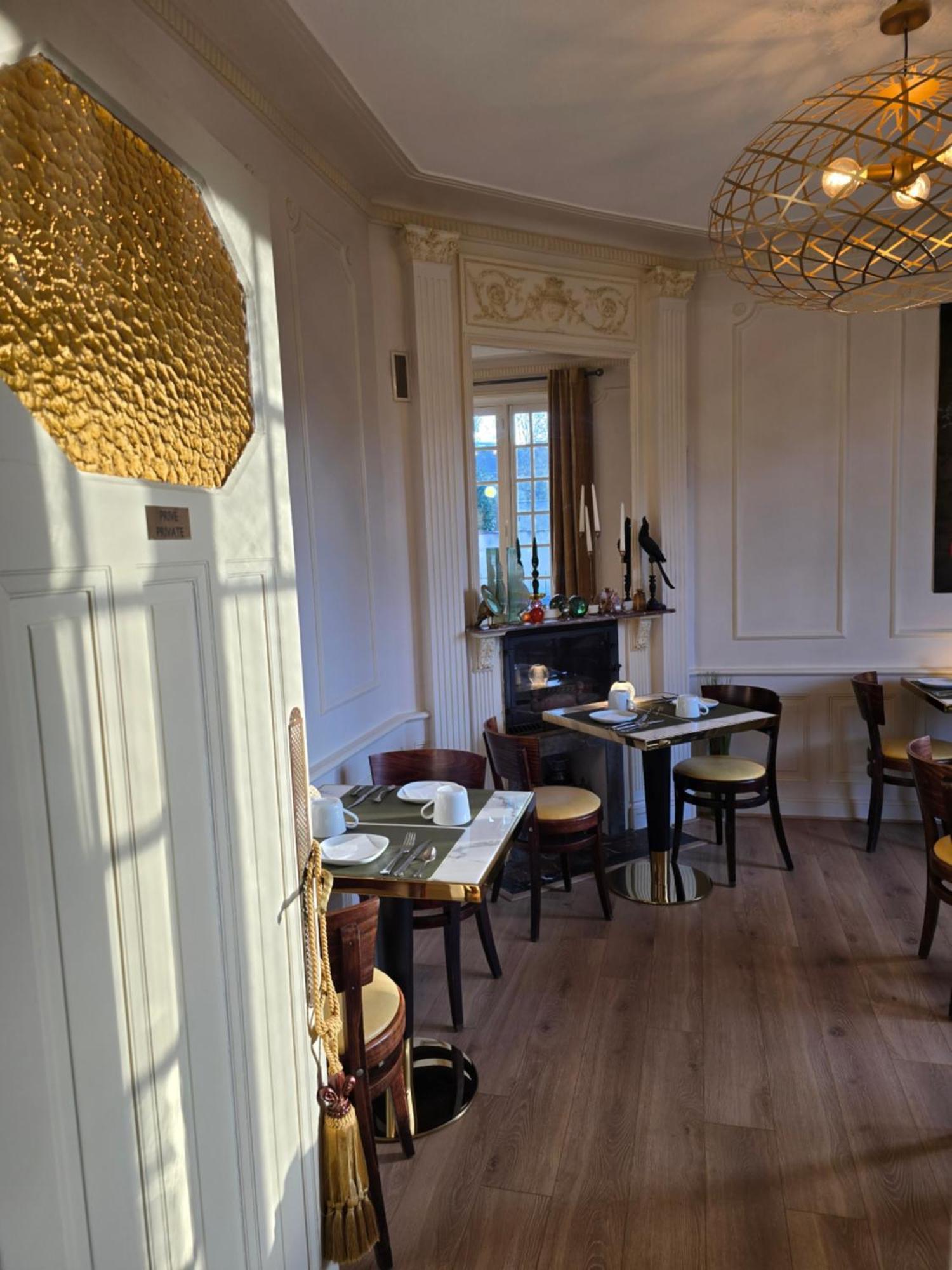 Le Castel Guesthouse Байо Екстериор снимка