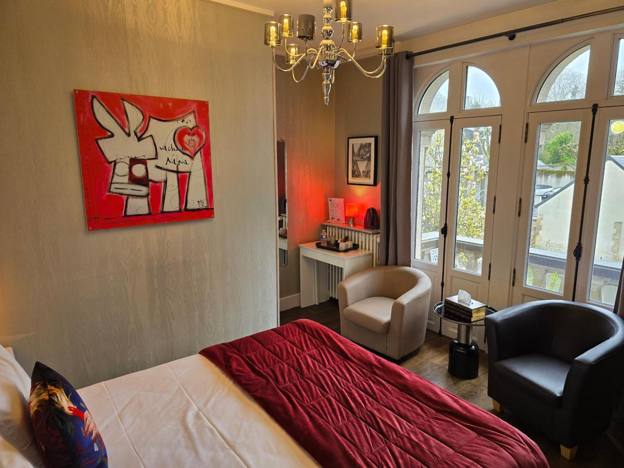 Le Castel Guesthouse Байо Екстериор снимка