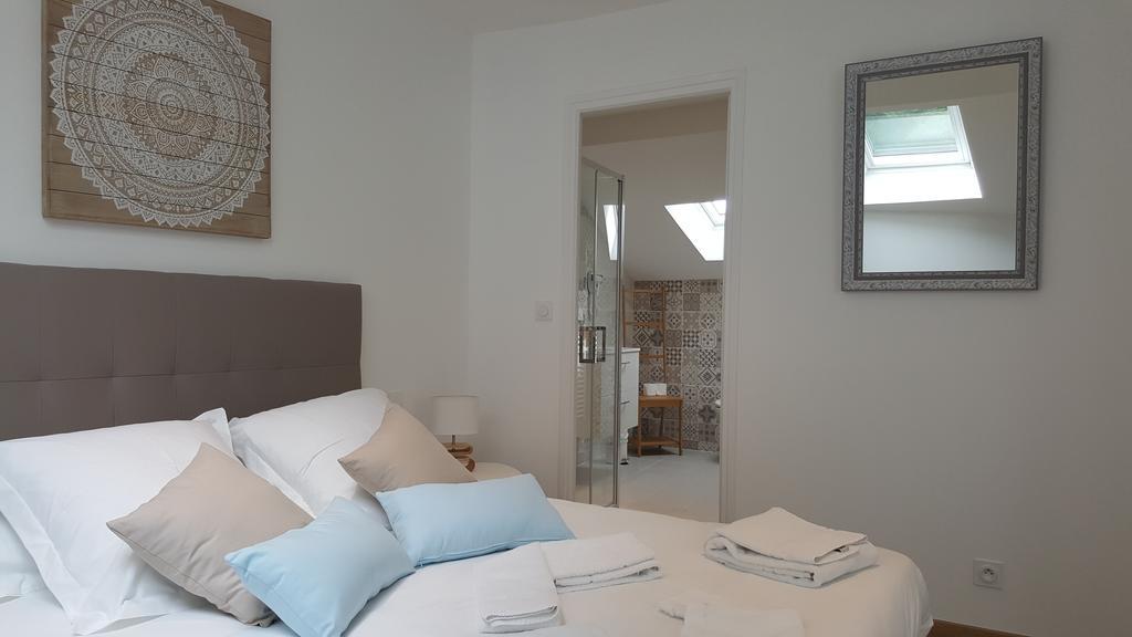 Le Castel Guesthouse Байо Екстериор снимка